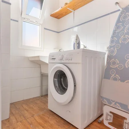 Atico En 1 Apartament